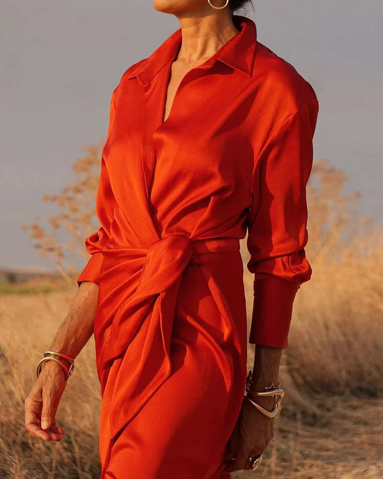 Vestido de solapa lisa con lazo y manga larga