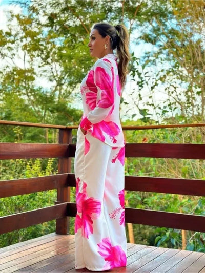 Conjunto Floral Elegante y Versatil
